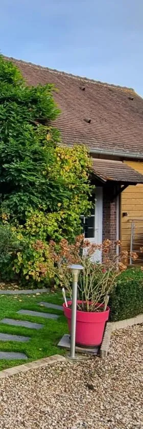 La Berceuse Normande，位于Dampierre-sur-Avre的酒店