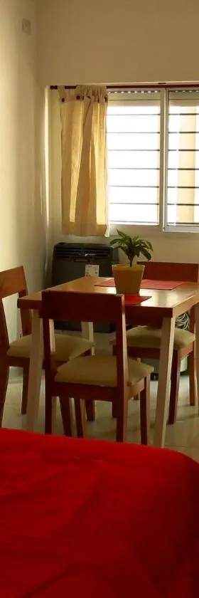 Aloha apart Pergamino，位于佩尔加米诺的酒店