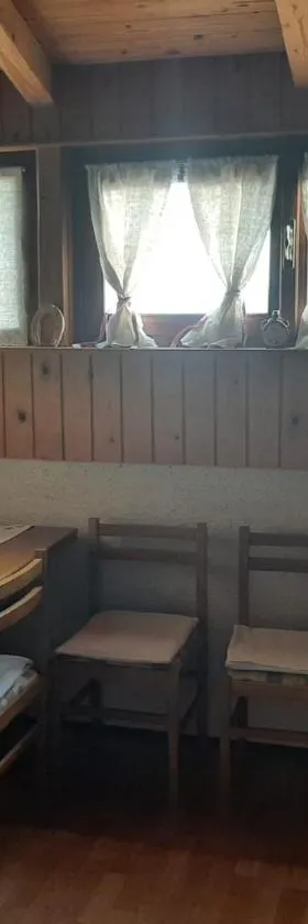 Soba za nocenje Noa i Mila，位于Bezovina的酒店