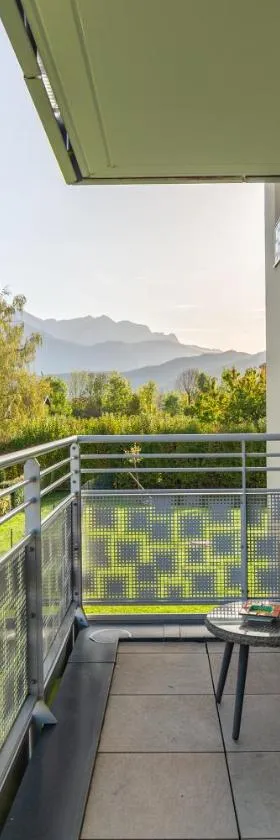 Grand studio bord du lac，位于圣若里奥的酒店