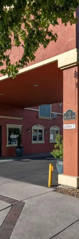 快乐迪品质酒店，位于马德拉斯的酒店