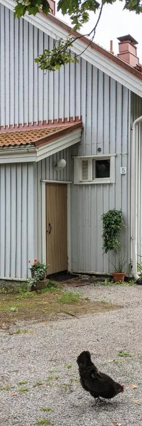 Narvan Maatilamajoitus Helenan Kanat ja Kammarit，位于Vesilahti的酒店