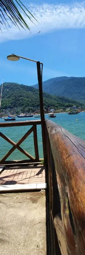 A Casa da Ilha de Itacuruçá - Aps，位于Flecheiras的酒店