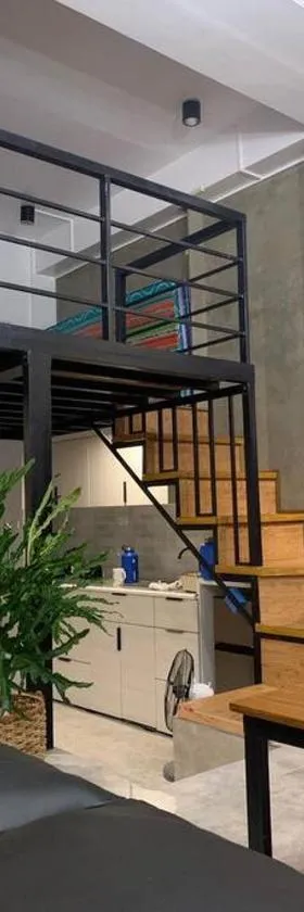 JORA LOFT- modern industrial apartment 1-A，位于达古潘的酒店