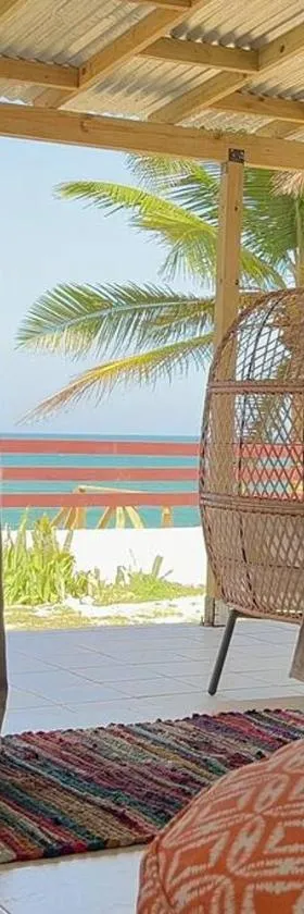 Casita Del Mar Oceanfront Romantic Retreat In Islote，位于阿雷西博的酒店