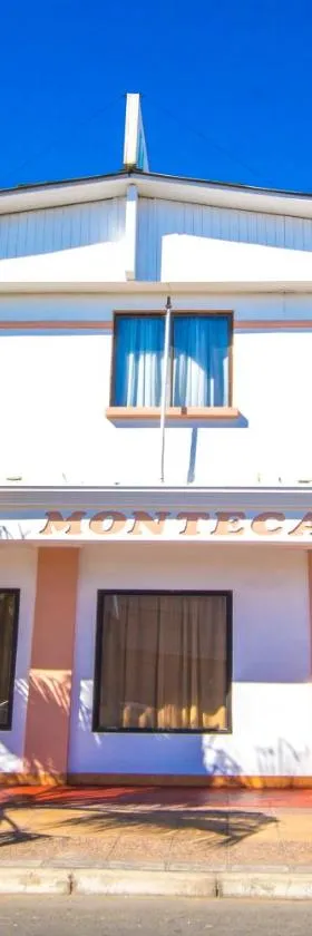 Hotel Montecarlo，位于卡尔德拉的酒店