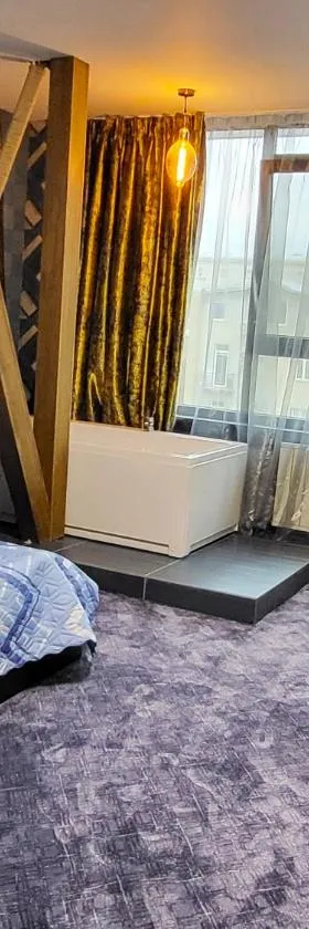 Hotel Central Club Sofia，位于索非亚的酒店