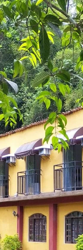 Pousada Bem Querer，位于佩尼多的酒店