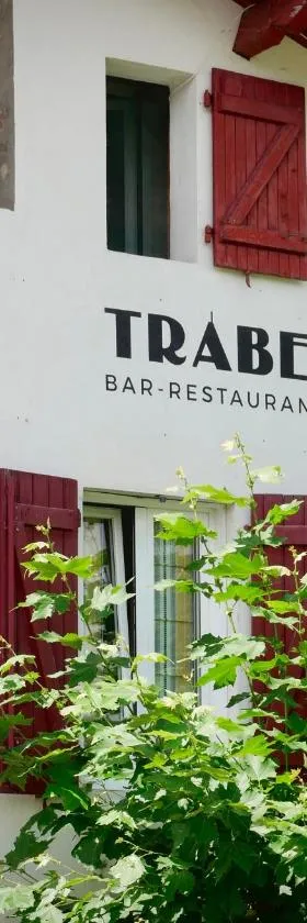 Auberge Trabenia，位于亚斯凯恩的酒店