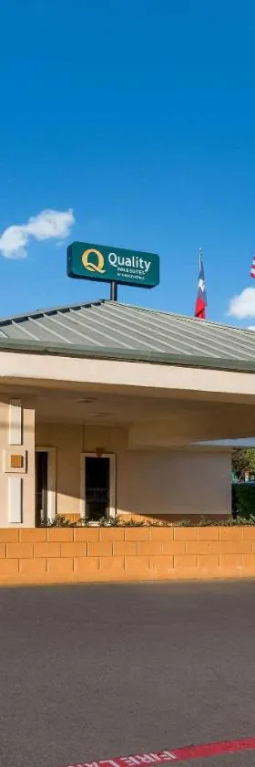 Quality Inn & Suites Lufkin，位于拉夫金的酒店