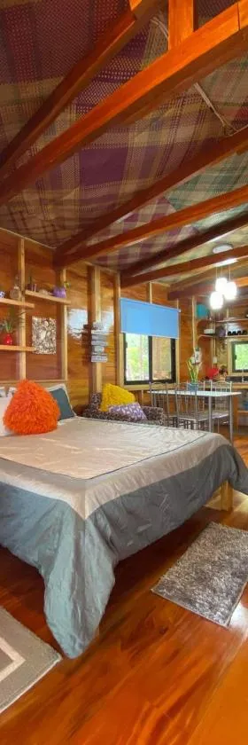 Chue&larry's Beachside Homestay，位于Libagon的酒店