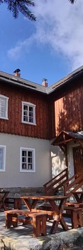 Na Vyhlídce，位于Krompach的酒店