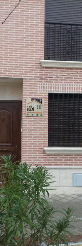 LA QUEDADA DE NAVA，位于Nava del Rey的酒店