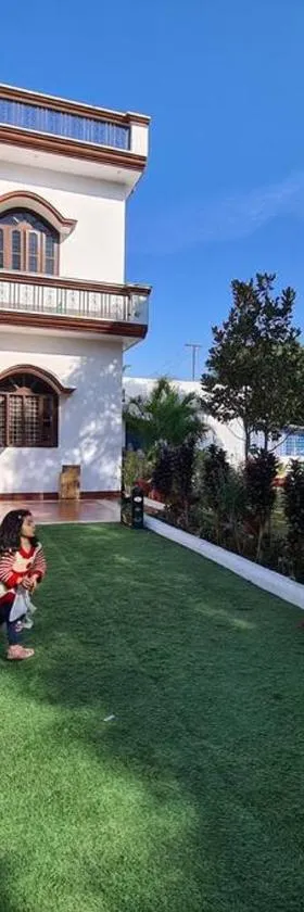 Green Diamond Homestay，位于德拉敦的酒店
