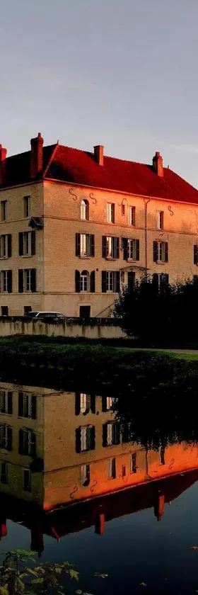 Le Moulin Neuf，位于安斯勒法朗克的酒店