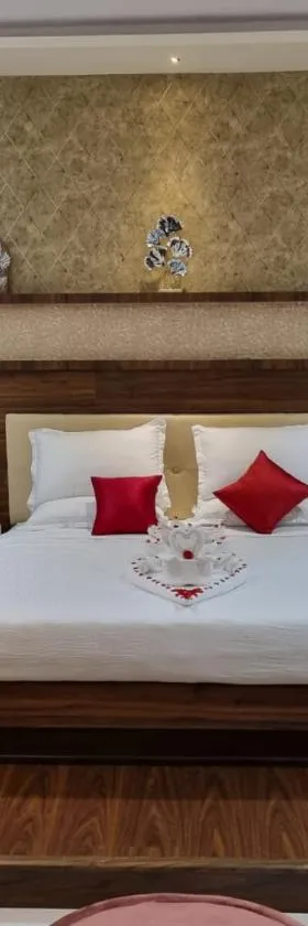 Happys Hotel，位于班加罗尔的酒店