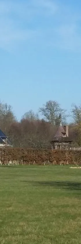 Domaine de Coulonge，位于Coulonges-Ardennes的酒店