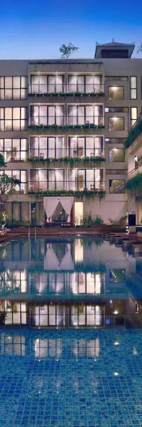 Hotel NEO+ Kuta Legian by ASTON，位于勒吉安的酒店
