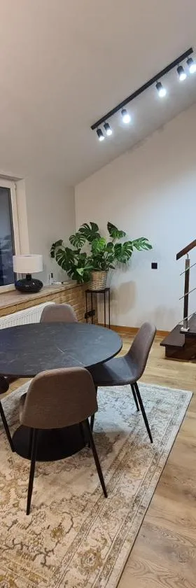 Apartamenty Osmolice w Stawach，位于登布林的酒店