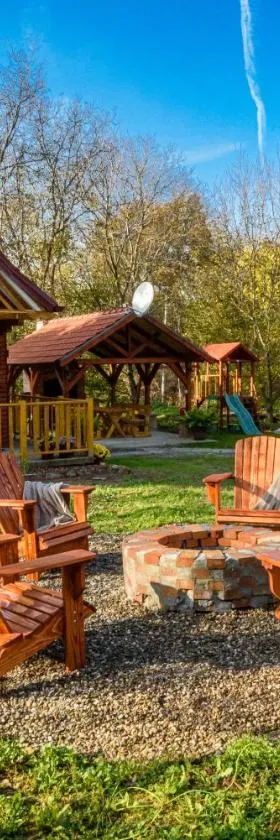 Fruškogorski apartmani，位于Čerević的酒店