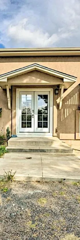 Three Bedroom, California King bed，位于科罗拉多斯普林斯的酒店