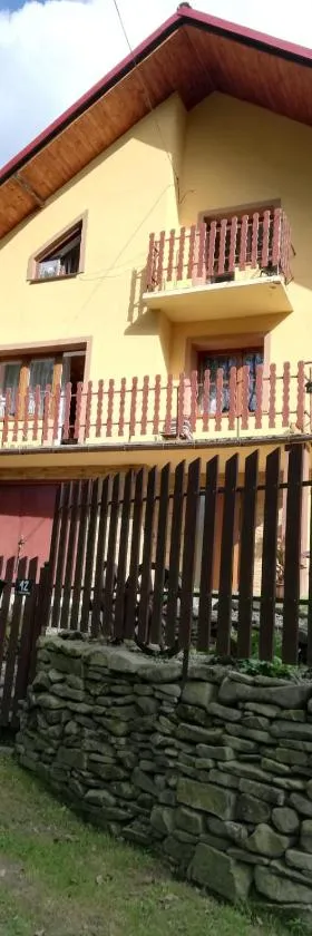 Apartament nad szumiącym potokiem，位于Wilkowice的酒店