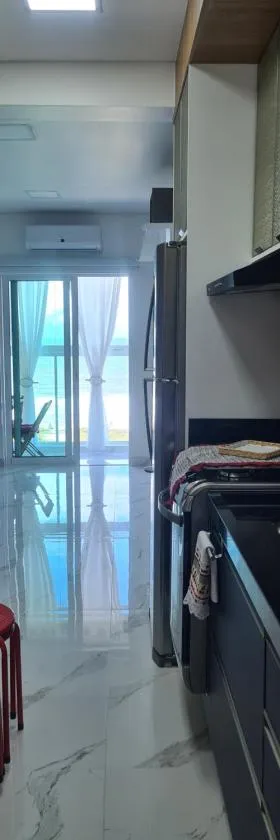 Studio Frente para o Mar - Matinhos，位于Matinhos的酒店