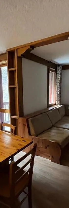 Superbe Appartement à Montchavin，位于蒙查往的酒店