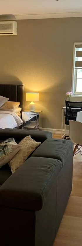 Super Luxury Self Contained Studio unit，位于Lysterfield的酒店