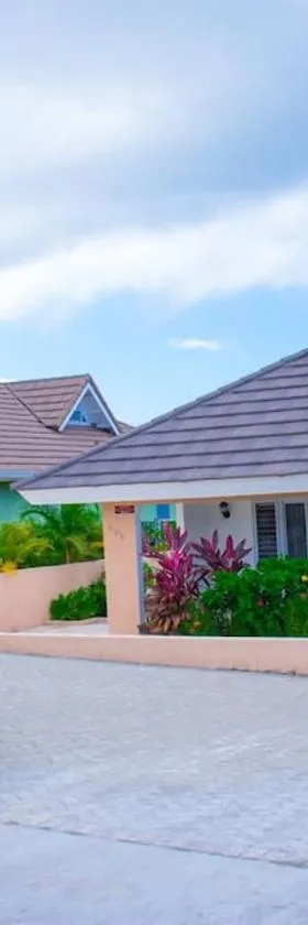 Casa Maurice Ocho Rios Villa，位于欧丘里欧的酒店