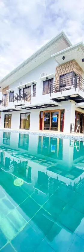 Casa De Española Hotel and Resort，位于Aritao的酒店