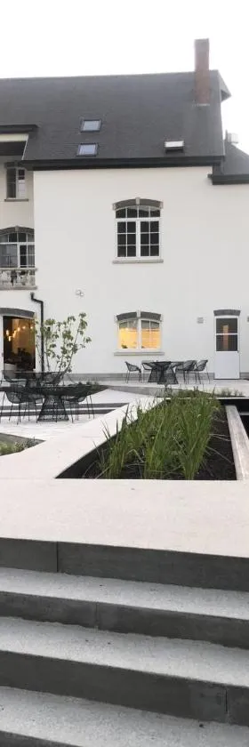 Visite，位于埃纲尔赫姆的酒店