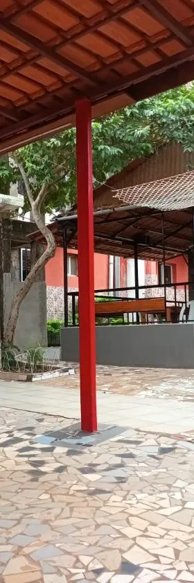 HOTEL BADINCA Alojamento Low Cost in Bissau avenida FRANCISCO MENDES，位于比绍的酒店