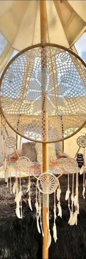 The Aries-a stargazing, luxury glamping tent，位于Rogersville的酒店