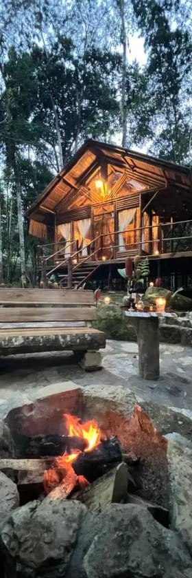 Sikeo Eco Glamping，位于Icononzo的酒店