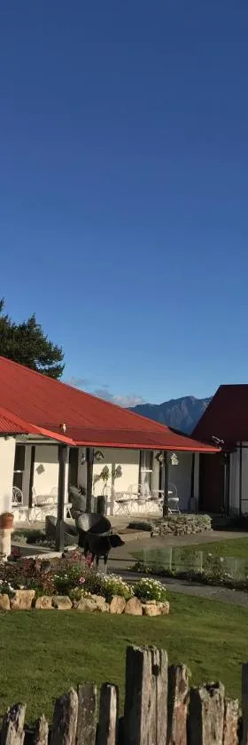 Tophouse Historical Inn Bed and breakfast，位于圣阿诺的酒店