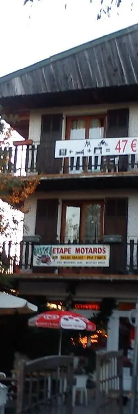 舍莫阿酒店，位于拉博莱讷韦聚比的酒店