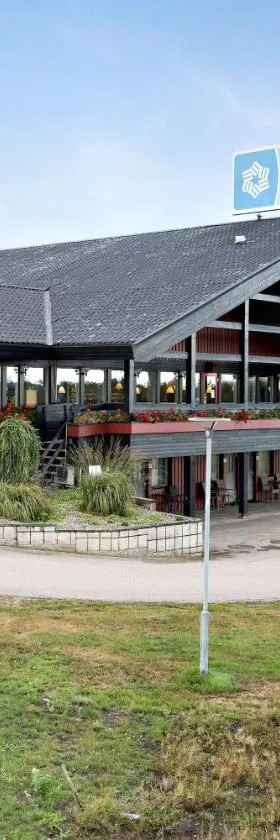 拉甘贝斯特韦斯特必住酒店，位于拉甘的酒店