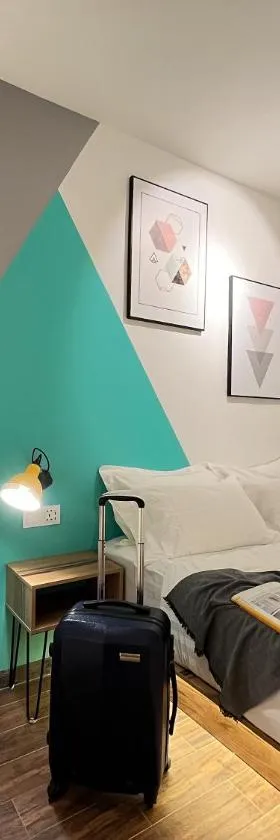 Apple 1 Hotel Queensbay，位于峇六拜的酒店