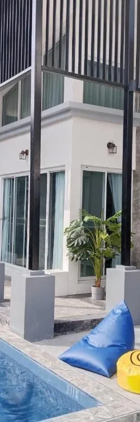 Nadda Pool Villa Ranong，位于Ban Bang Rin (1)的酒店