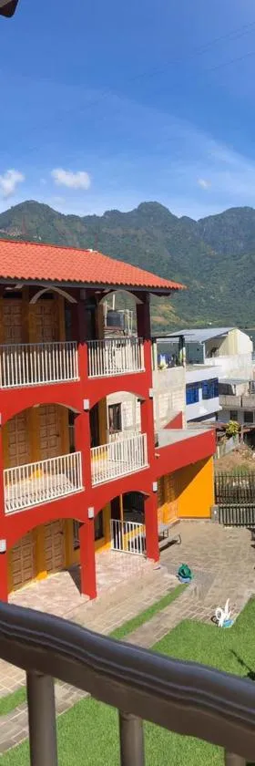 Hotel Adulam，位于圣佩德罗拉拉古纳的酒店