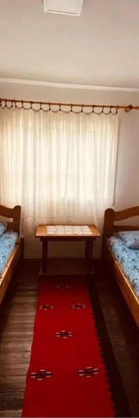 Planinska kuća kod Lazića，位于Lazići的酒店
