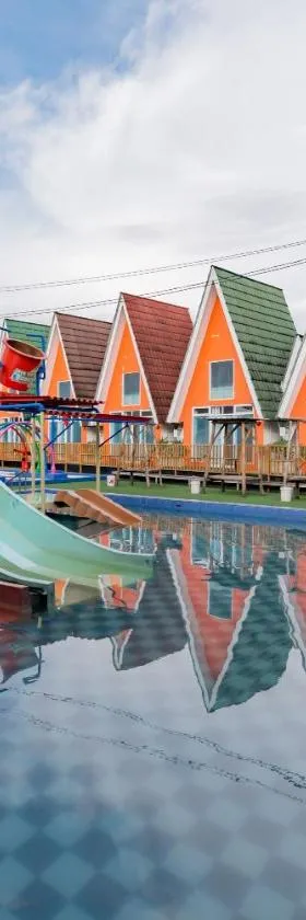 RedDoorz Resort Syariah @ Jaya Tirta Abadi，位于普哇加达的酒店