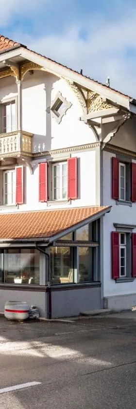 Hotel Ochsen Rapperswil/BE，位于Rapperswil的酒店