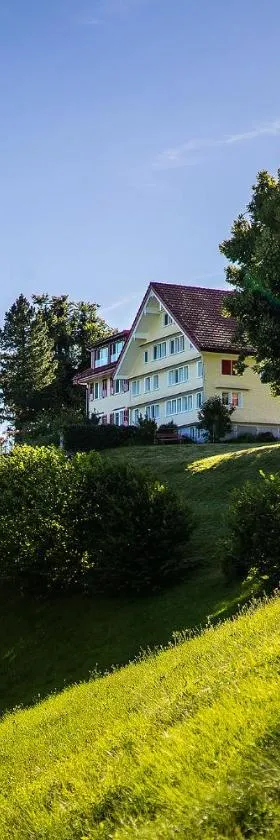 Gästehaus Aemisegg，位于Sankt Peterzell的酒店