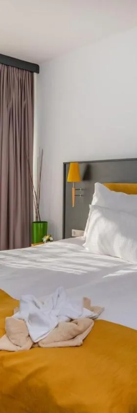 Zsóry Liget Hotel & Spa Superior，位于迈泽克韦什德的酒店