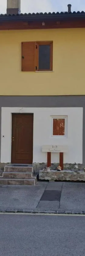 BnB Rivera-Monteceneri Parcheggio Gratis，位于里韦拉的酒店