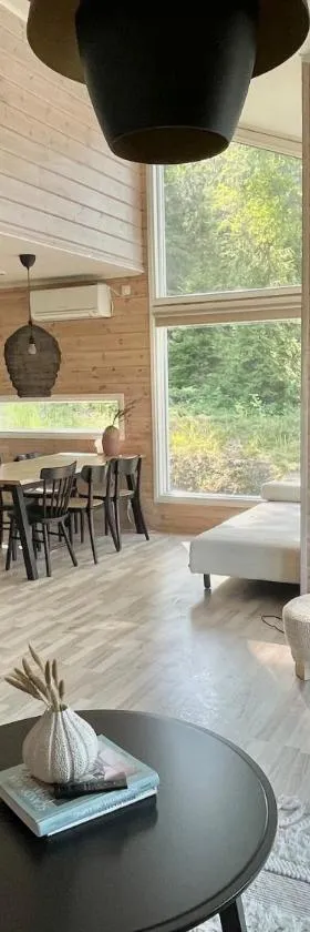 Villa Laidike with sauna/fireplace, 80 km Helsinki，位于Suomusjärvi的酒店