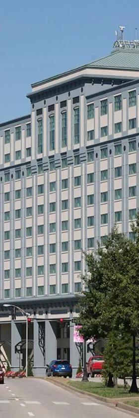 Bally's Evansville Casino & Hotel，位于埃文斯维尔的酒店