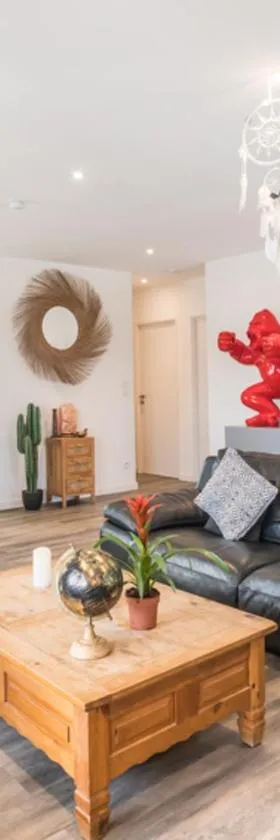 - LUXUEUX CASA SELVA - Parking Gratuit - Spacieux - balcon - Wifi，位于维里埃特的酒店